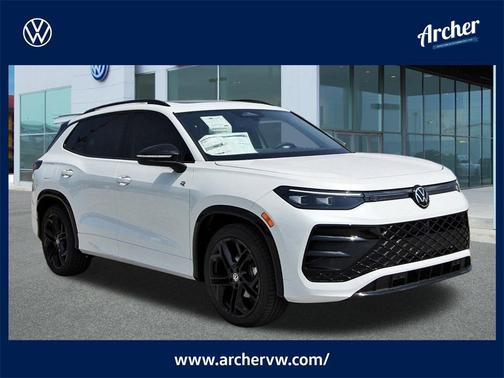 2025 Volkswagen Tiguan 2.0T SE R-Line Black