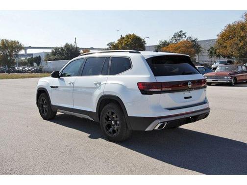 2026 Volkswagen Atlas PEAK EDITION