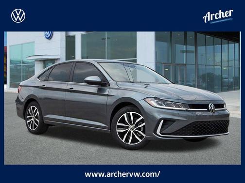 Platinum Gray Metallic 2026 Volkswagen Jetta 1.5T SE