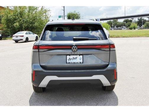 2025 Volkswagen Tiguan 2.0T S