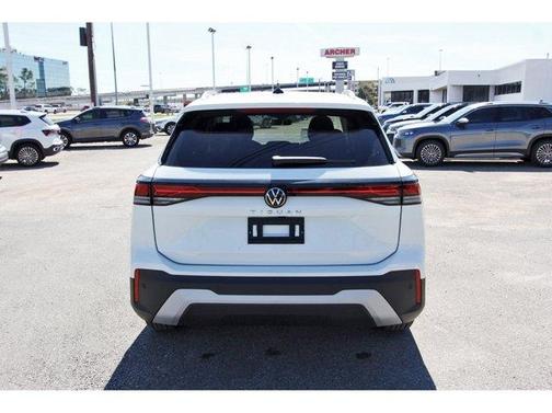 Pure White 2026 Volkswagen Tiguan 2.0T S