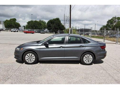Platinum Gray Metallic 2020 Volkswagen Jetta 1.4T S