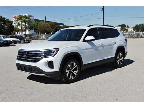 2026 Volkswagen Atlas 2.0T SE