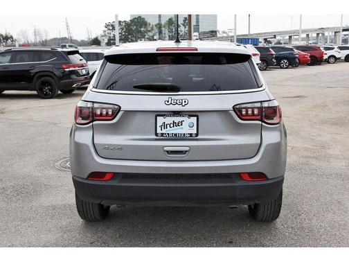 2023 Jeep Compass Sport