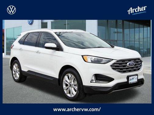 2023 Ford Edge Titanium