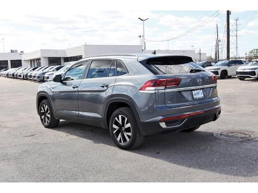 2022 Volkswagen Atlas Cross Sport 2.0T SE