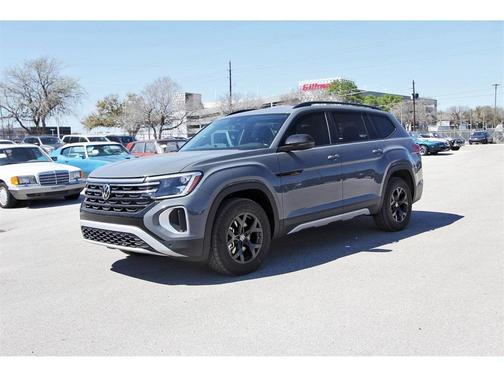 2025 Volkswagen Atlas 2.0T Peak Edition