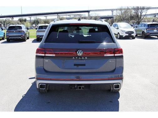 2025 Volkswagen Atlas 2.0T Peak Edition