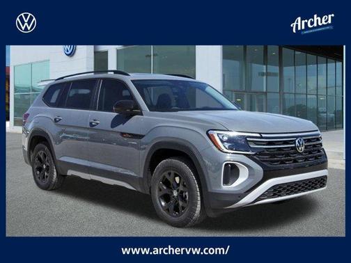 2025 Volkswagen Atlas 2.0T Peak Edition