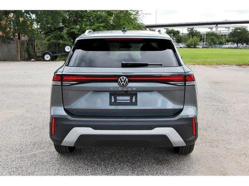 2025 Volkswagen Tiguan 2.0T S