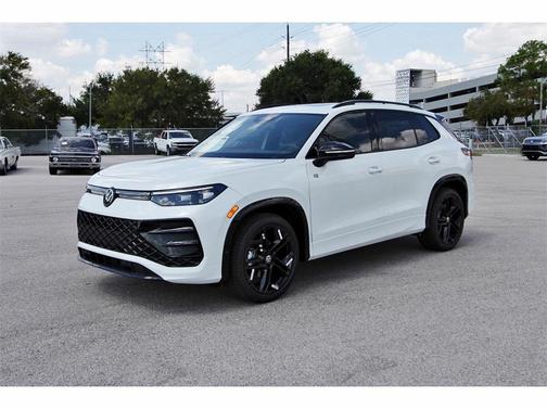 2025 Volkswagen Tiguan 2.0T SE R-Line Black