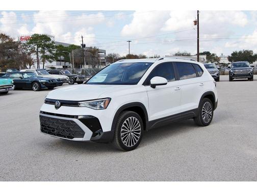 2026 Volkswagen Taos 1.5T SE