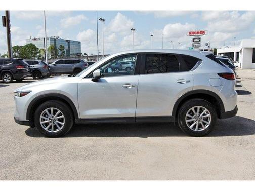 2023 Mazda CX-5 2.5 S Preferred Package