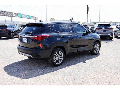 2021 Kia Seltos LX