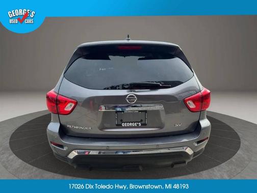 Gray 2019 Nissan Pathfinder SV