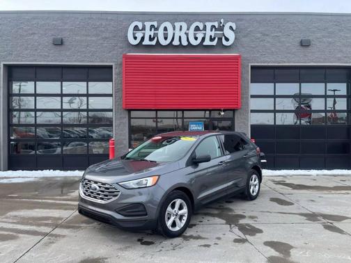 2022 Ford Edge SE