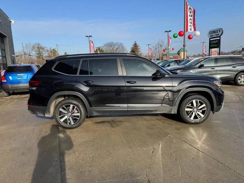 2022 Volkswagen Atlas 2.0T SE