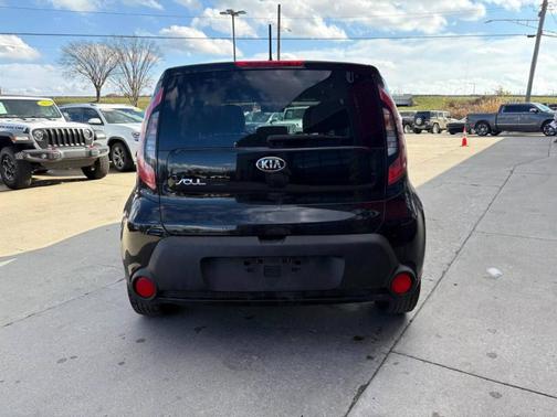 2015 Kia Soul Base