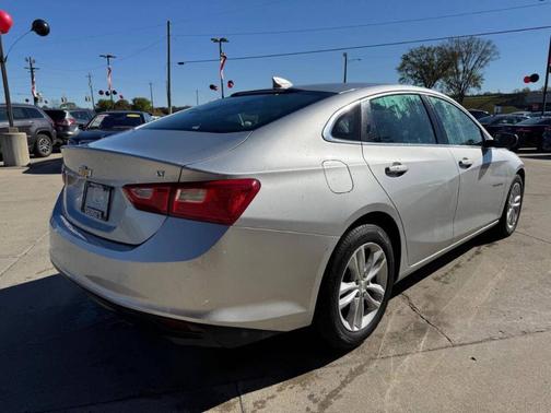 2016 Chevrolet Malibu 1LT