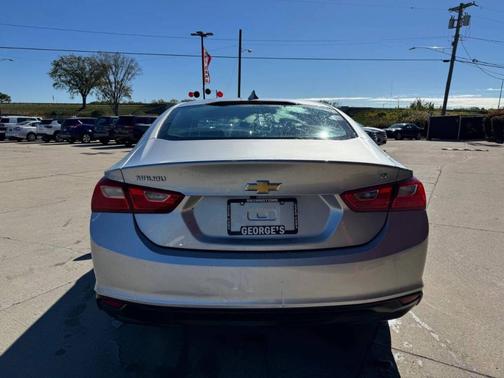 2016 Chevrolet Malibu 1LT
