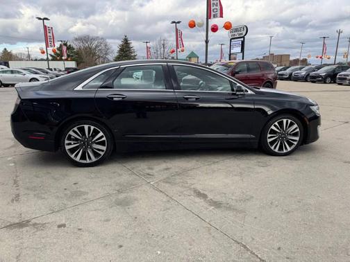 2020 Lincoln MKZ Reserve