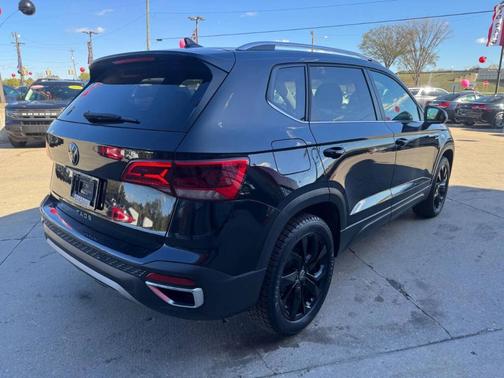 2022 Volkswagen Taos 1.5T SE