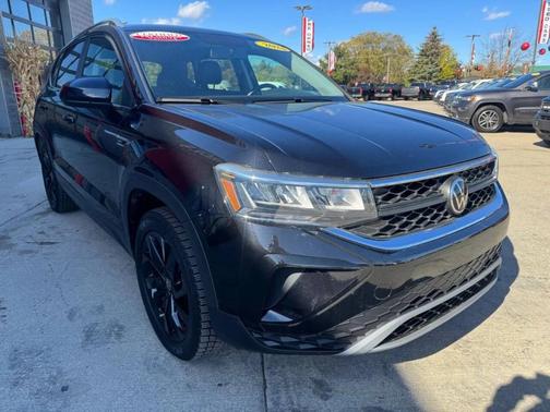 2022 Volkswagen Taos 1.5T SE