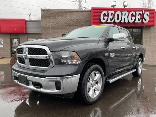 2017 RAM 1500 SLT