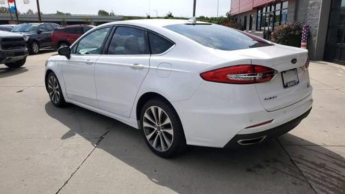 2020 Ford Fusion SE
