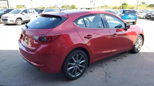 2018 Mazda Mazda3 Touring