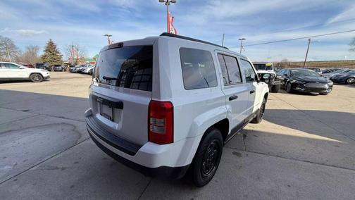 2016 Jeep Patriot Sport