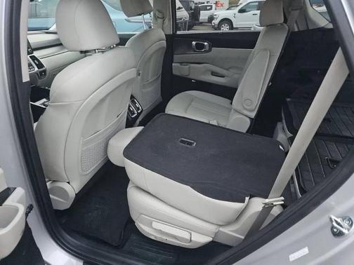 2023 Kia Sorento Hybrid SX Prestige