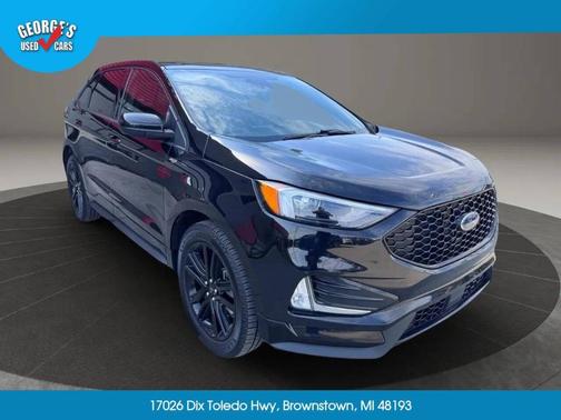 Black 2023 Ford Edge ST-Line