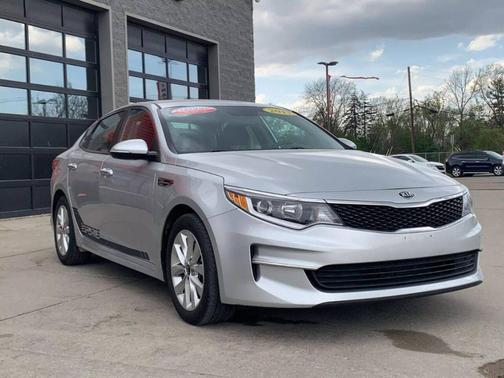 2017 Kia Optima LX