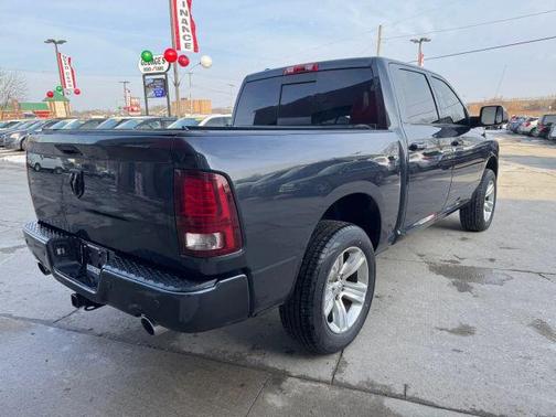 2016 RAM 1500 Sport