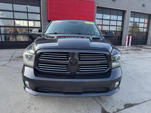 2016 RAM 1500 Sport