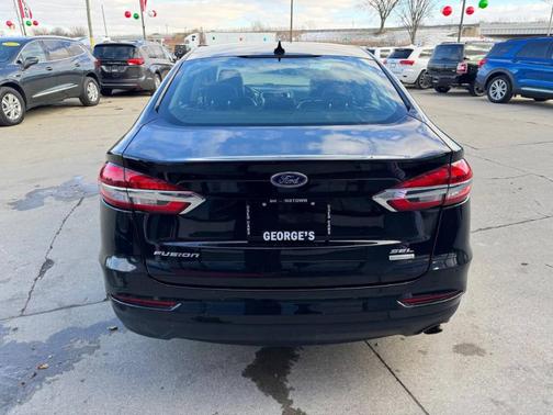 2020 Ford Fusion SEL