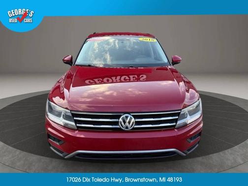 Cardinal Red Metallic 2018 Volkswagen Tiguan 2.0T S