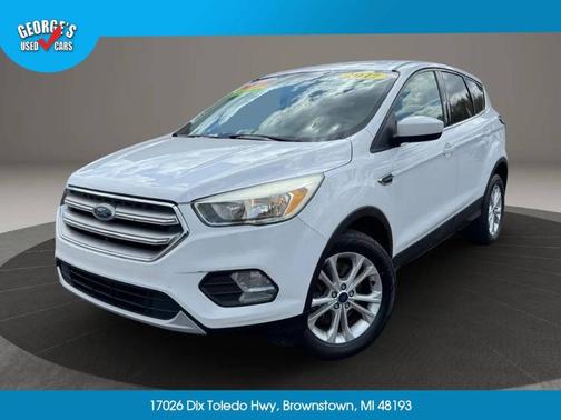White 2017 Ford Escape SE