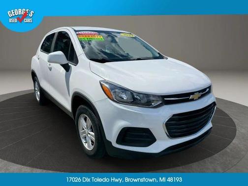 White 2019 Chevrolet Trax LS