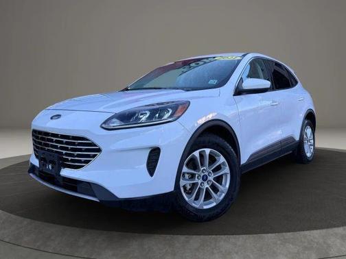 White 2021 Ford Escape SE