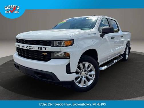 White 2021 Chevrolet Silverado 1500 Custom