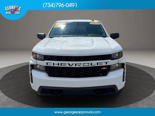 White 2021 Chevrolet Silverado 1500 Custom