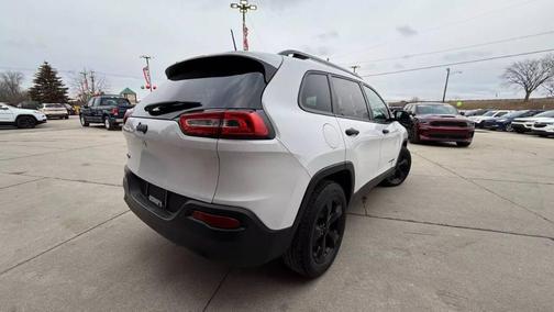 2016 Jeep Cherokee Altitude