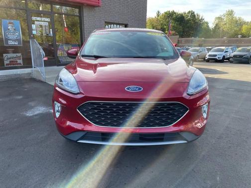 2022 Ford Escape SEL