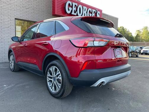 2022 Ford Escape SEL