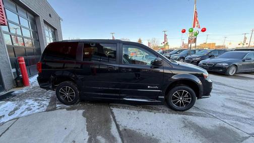 2016 Dodge Grand Caravan R/T