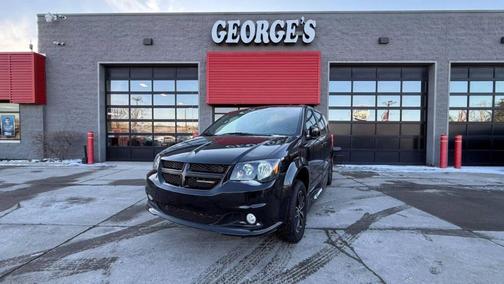 2016 Dodge Grand Caravan R/T
