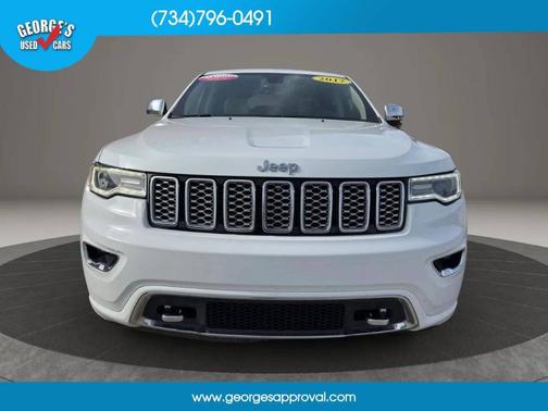 White 2017 Jeep Grand Cherokee Overland