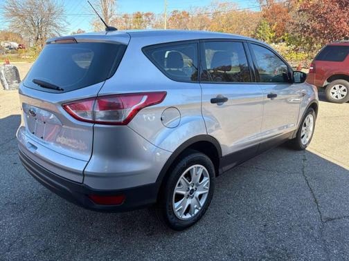 2013 Ford Escape S